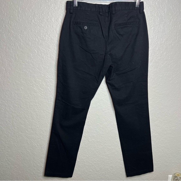 Old Navy Men’s Black Shell Pants - Picture 5 of 8